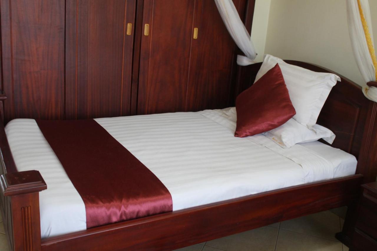 Ss Hotel Kampala Ngoại thất bức ảnh