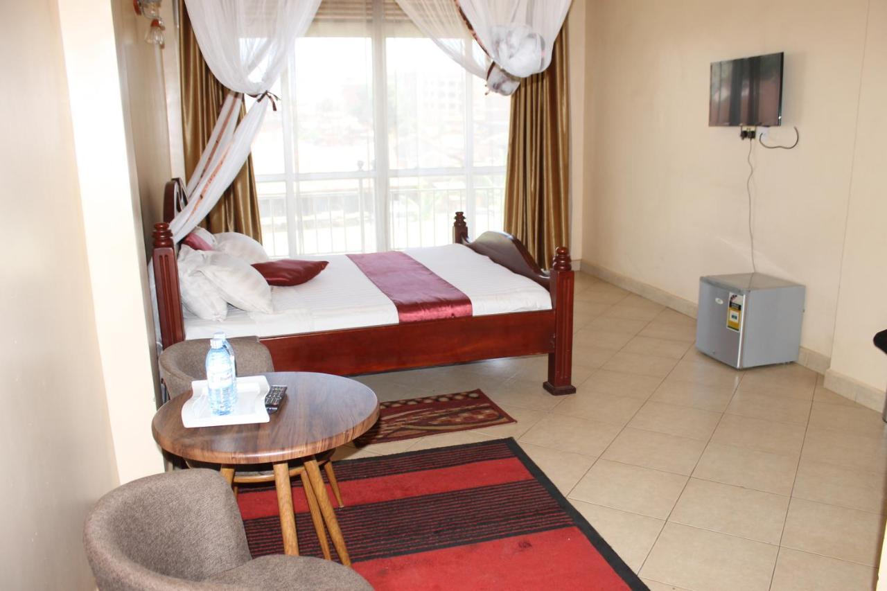 Ss Hotel Kampala Ngoại thất bức ảnh