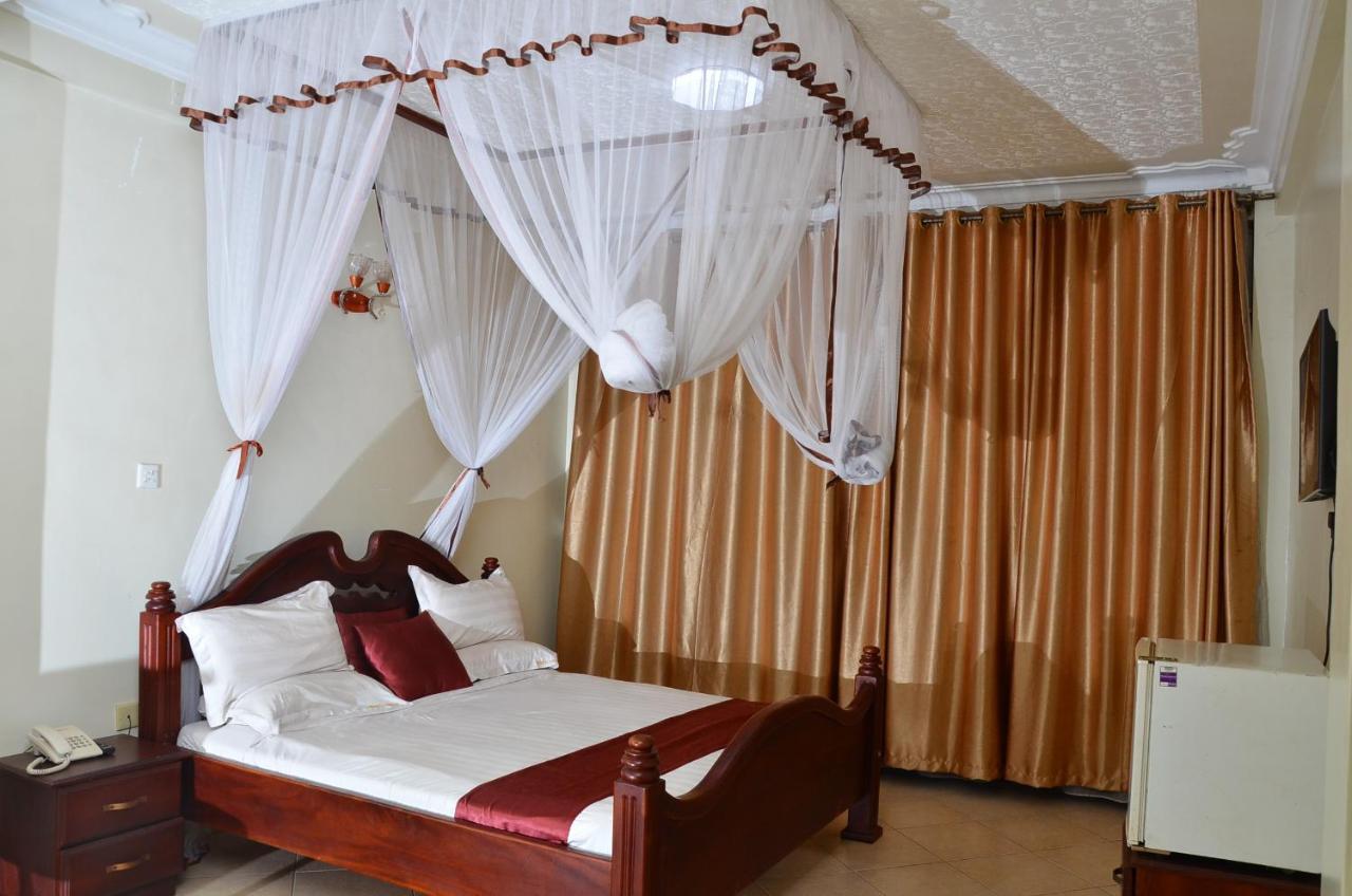 Ss Hotel Kampala Ngoại thất bức ảnh