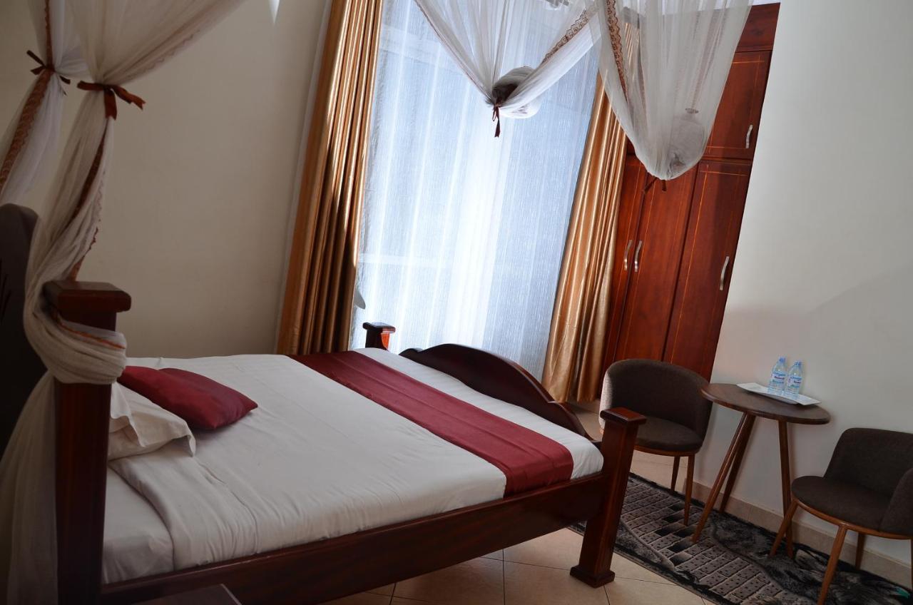 Ss Hotel Kampala Ngoại thất bức ảnh