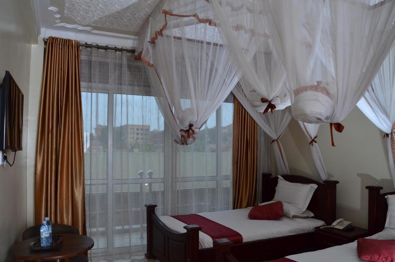 Ss Hotel Kampala Ngoại thất bức ảnh
