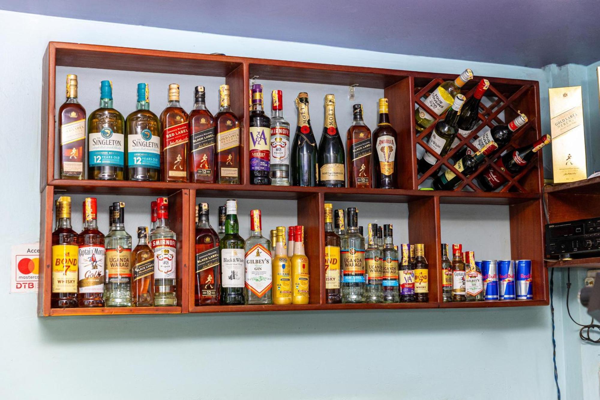 Ss Hotel Kampala Ngoại thất bức ảnh